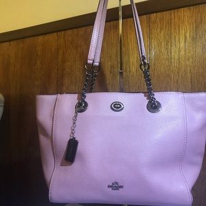 Coach Turnlock Chain Tote 27